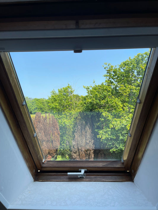 Comment fonctionne une isolation double vitrage d’une fenêtre de toit type Velux - VelRenov